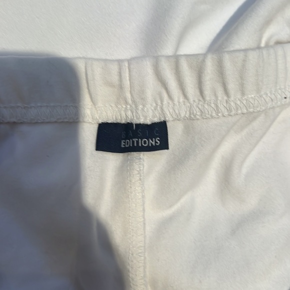 Basic Editions Woman’s White Capri Leggings Size XL - Picture 3 of 6